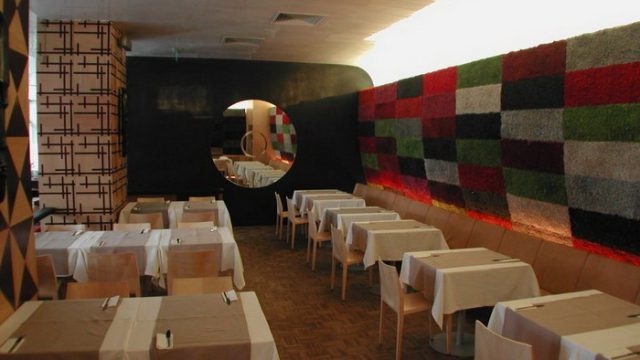 Cafes Restaurants 014