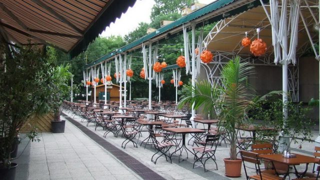 Cafes Restaurants 021