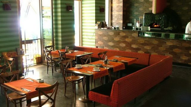 Cafes Restaurants 027